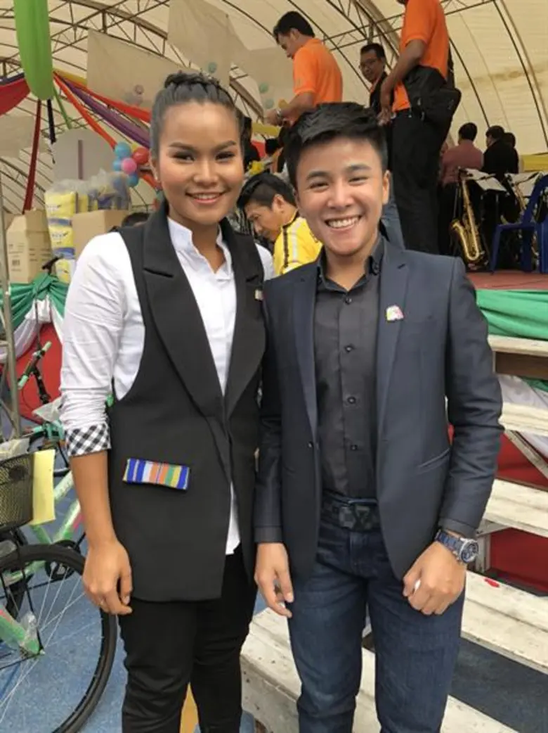 นัท มาลิสา ,ป๊อปปี้ ปรัชญาลักษณ์ ร่วมกิจกรรมวันเด็ก เติมรอยยิ้มให้กับน้องๆชาวคลองเตย