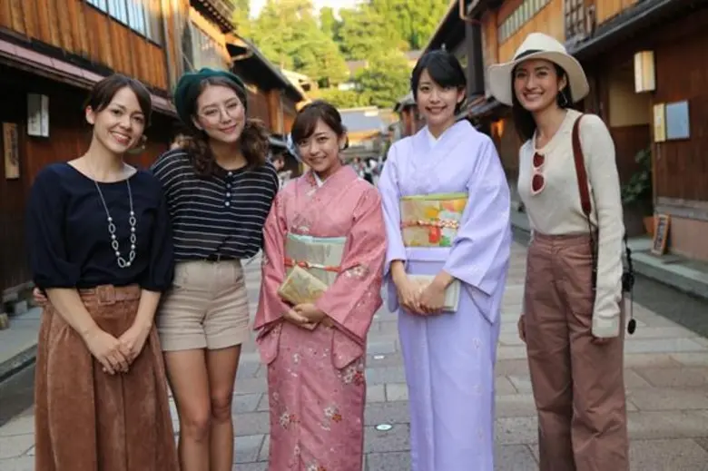 ทีวีไกด์: รายการ “Japan Sweets ภารกิจพิชิตหวาน” มิว-อาย สุดเซอร์ไพรส์ กับการเจอเชฟสึจิงุจิและเชฟนากาตะครั้งแรกที่ญี่ปุ่น
