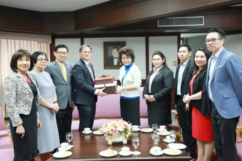 ผศ.ดร.สุพันธุ์ ตั้งจิตกุศลมั่น อธิการบดี ...