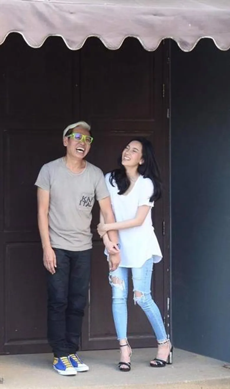 อั้ม-นุ่น ให้กำลังใจอดีต ผจก แก้ว พรีเมียร์ รู้ตัวใกล้ตาย ออกซิงเกิ้ล ขอมีความสุขบั้นปลายชีวิต