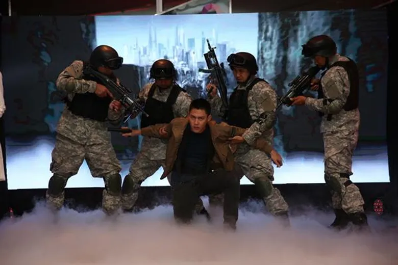 “หมาก ปริญ” ร่วมการันตีหนังฟอร์มยักษ์ สนุกครบทุกความมันส์ ในงานเปิดตัว “Maze Runner : The Death Cure Thailand Premiere”