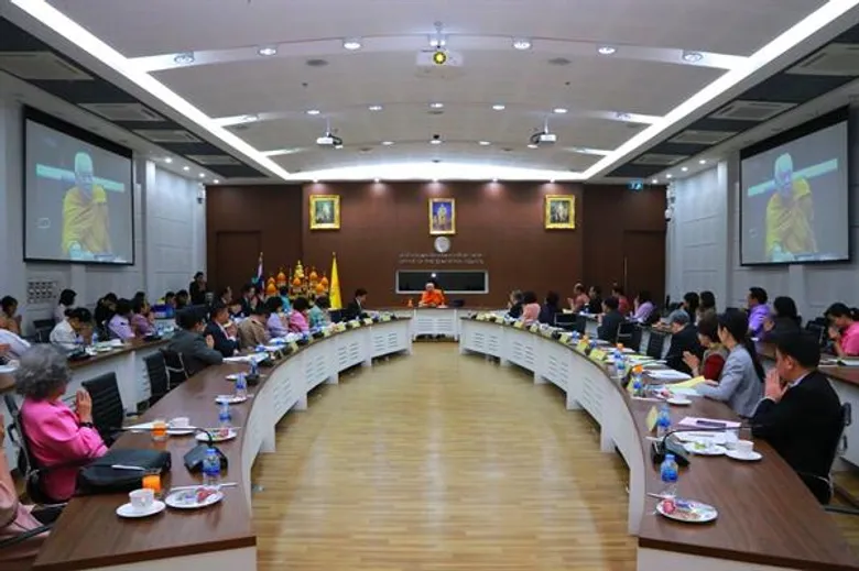 สู่ทศวรรษที่ 6 สกศ.