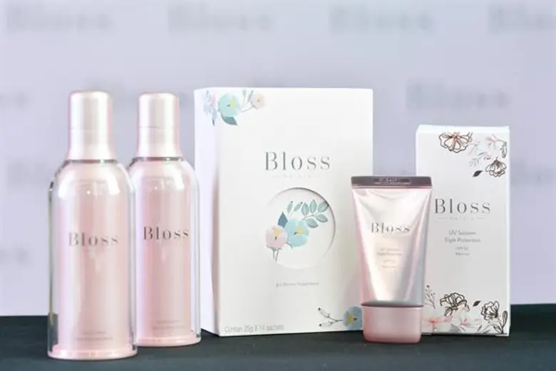 “Bloss Natura” ต่อยอดเปิดตัวครีมกันแดด “UV Solution” บุกตลาดบิวตี้ตอบโจทย์ไลฟ์สไตล์สาวยุคใหม่