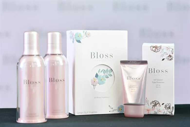 “Bloss Natura” ต่อยอดเปิดตัวครีมกันแดด “UV Solution” บุกตลาดบิวตี้ตอบโจทย์ไลฟ์สไตล์สาวยุคใหม่