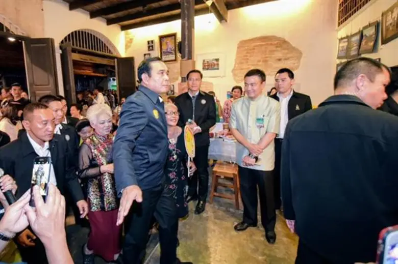 ก.ท่องเที่ยวฯ จัดเต็ม...ทั้งกระทรวง ร่วมมือ อพท.พัฒนาศักยภาพพื้นที่เมืองรอง คาด นทท. 10 ล้านคน เข้าเมืองรองปี 61 สร้างสมดุลรายได้ 10,000 ล้านบาท ลงเศรษฐกิจฐานราก พร้อมผลักดันต่อเนื่องเชฟชุมชน