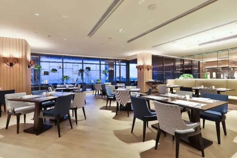 บุฟเฟ่ต์อาหารจีนดั้งเดิม 16 ก.พ. 61 ที่ The Brasserie @Holiday Inn & Suites Rayong