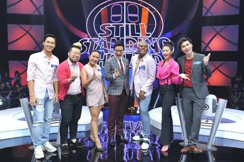 ทีวีไกด์: รายการ “ตกสิบหยิบล้าน” ไม่สนิทอย่าคิดมาหยาบ “รัศมีแข” ประกาศกลางรายการ ห้ามใครด่า “โง่” นอกจากเพื่อนในกลุ่มของตัวเองเท่านั้น!!!