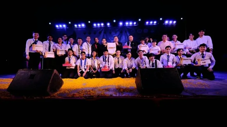 นักศึกษา คณะครุศาสตร์อุตสาหกรรม มจพ. คว้ารางวัลชนะเลิศ รองชนะเลิศ โครงการ Teaching Academy Award 2018 ครั้งที่ 7