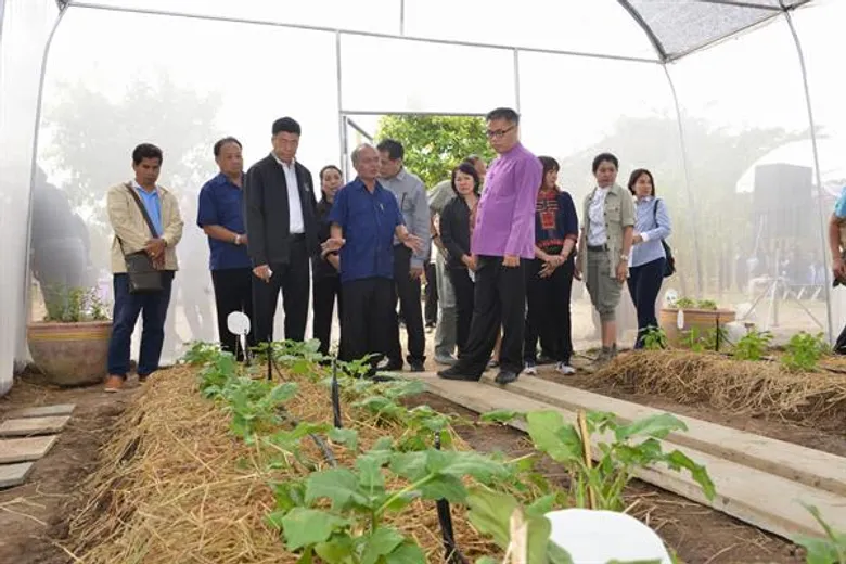 กรมส่งเสริมสหกรณ์หนุนสร้างศูนย์เรียนรู้ในโรงเรียนปริยัติธรรมวัดไผ่ดำ ส่งเสริมการเรียนรู้ด้านการเกษตรให้แก่สามเณร