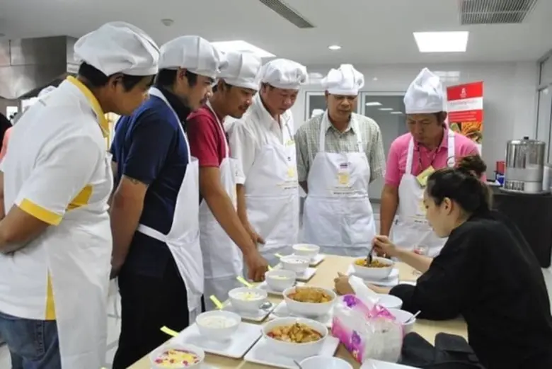 กพร. ขานรับนโยบายรมว.แรงงาน เดินหน้าฝึกอบ...