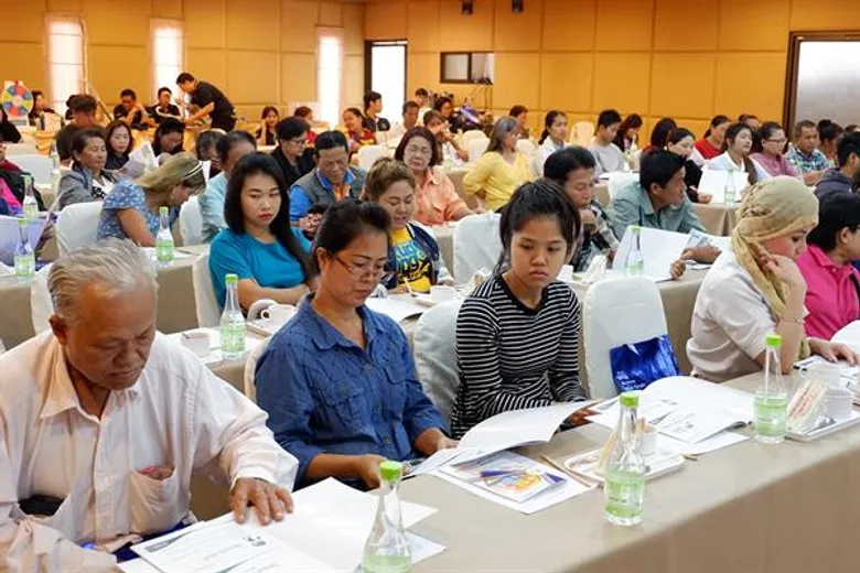 โครงการ “พ่อค้าแม่ค้าพากเพียร” ธ.ไทยเครดิตฯ เดินหน้าจัดอบรมด้านการเงินให้แก่ผู้ค้ารายย่อย ที่ จ.พระนครศรีอยุธยา