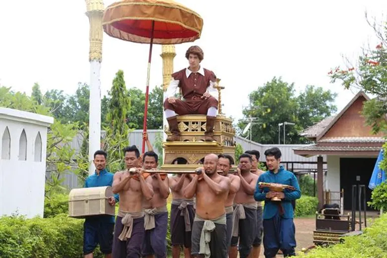 เรื่องย่อ: บุพเพสันนิวาส