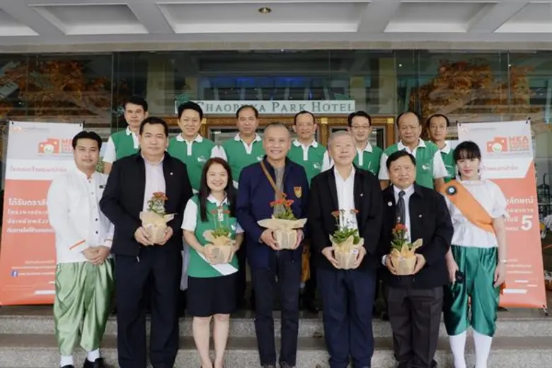 นายพูนศักดิ์ ว่องตระกูล ผู้ช่วยผู้อำนวยกา...