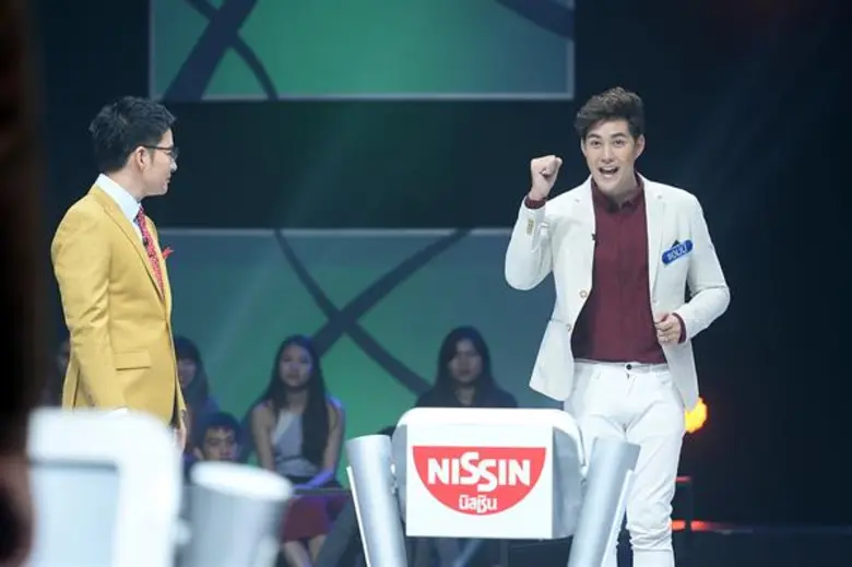 ทีวีไกด์: รายการ "ตกสิบหยิบล้าน"  “ฟิล์ม – รัฐภูมิ” ขอทวงคืนพื้นที่ให้ตัวเอง เล่นเกมควิซโชว์แรกในชีวิต นับตั้งแต่ที่เข้าวงการมาตลอดระยะเวลา 17 ปี!!!