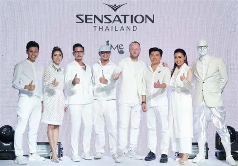 เรียกได้ว่าแค่งานแถลงข่าวก็กลายเป็นทอล์ค ...