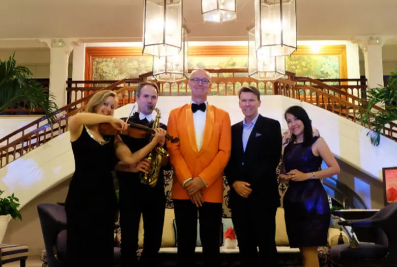 ค่ำคืนพิเศษเคล้าทำนองดนตรีแจ๊ส กับ BIGGLES BIG BAND ณ โรงแรมเซ็นทาราแกรนด์บีชรีสอร์ทและวิลลา หัวหิน