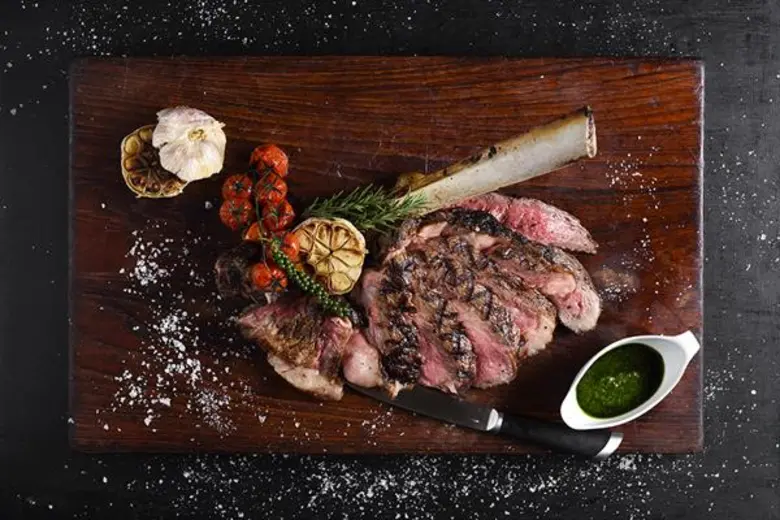 SAVORY CULINARY TREAT AT RENAISSANCE BANGKOK RATCHAPRASONG HOTEL