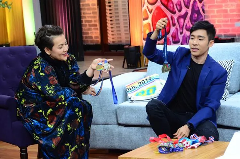 ทีวีไกด์: “แหม่ม-แบม” ร้องว้าว!! เหล่าดารายกทัพ อวดหุ่นฟิต!!