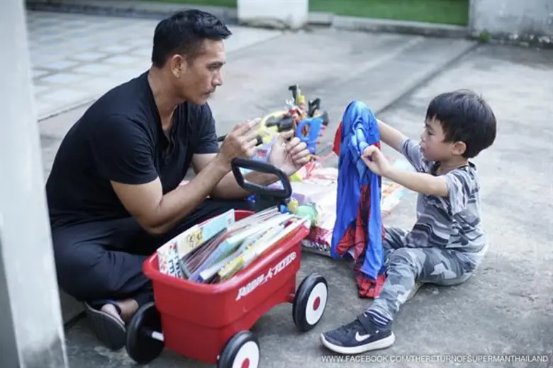 เบื้องหลังสุดซึ้ง ลูกจ๋าแชร์ริตี้ “น้องวิน” ลุยเดี่ยวขอบริจาคของเล่น