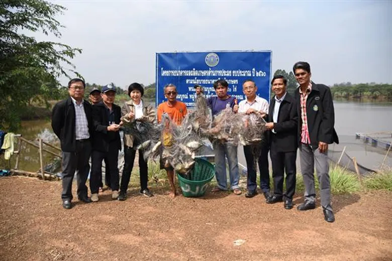 กรมประมงติดตามผลโครงการธนาคารผลผลิตเกษตรด้านประมง โชว์เคสหนองซับสมบูรณ์จ.บุรีรัมย์ สร้างแหล่งอาหารในชุมชน