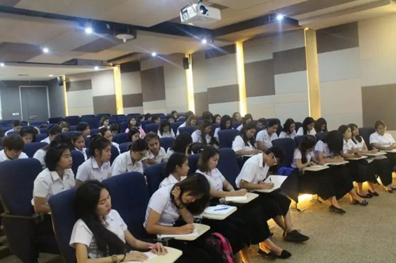 คณะบัญชี มหาวิทยาลัยศรีปทุม จัดการบรรยายพ...
