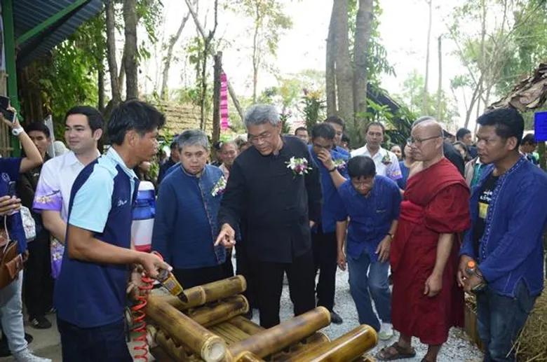“รมช.วิวัฒน์” ลงพื้นที่ปฏิบัติการ 'ตัดตุงพุ่งฟ้า วนเกษตรพา สู่ความยั่งยืน’ Kick Off ระบบวนเกษตรในเขตปฏิรูปที่ดิน อ.สันติสุข จ.น่าน