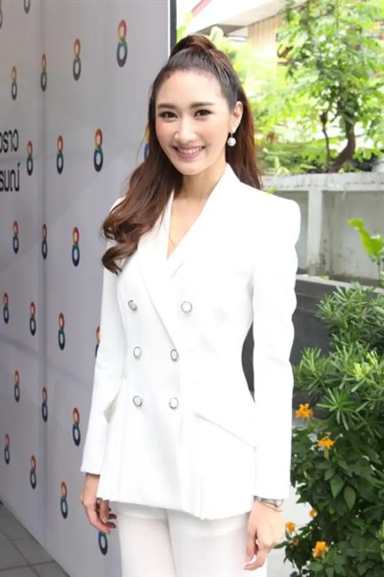 "ยีน" ขอบาย...ผู้ชายกะล่อน ปัดแม่หวง ตามค...