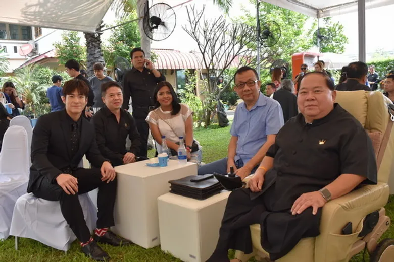 เดอะคิวบ์ พรีเมียม รามอินทรา 34 ต้อนรับ อาเล็ก ธีรเดช ร่วมงานเปิดคอนโดใหม่