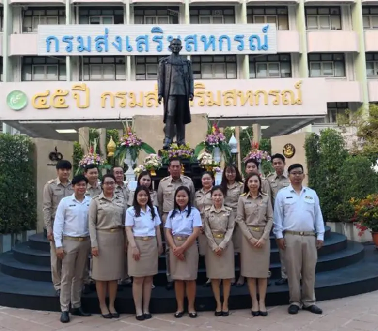 นายณรงค์พล พัฒนศรี ผู้อำนวยการสำนักงานส่ง...