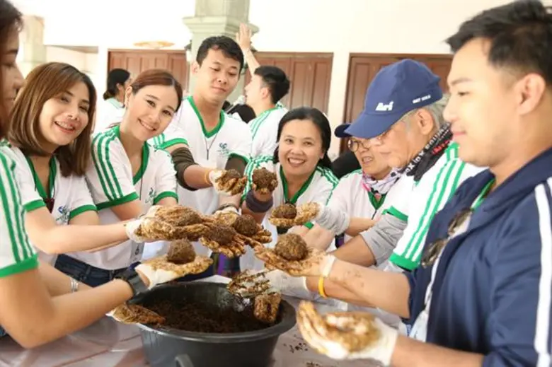 หนุ่มฮอต 'เจษ เจษฎ์พิพัฒ’ ร่วมกิจกรรมรักษ์โลก 'Love Water Love World Season 4’