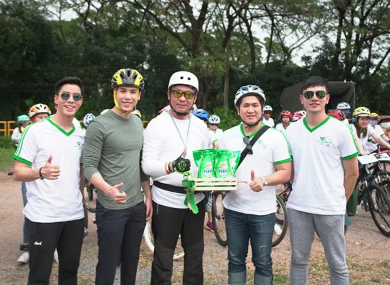 หนุ่มฮอต 'เจษ เจษฎ์พิพัฒ’ ร่วมกิจกรรมรักษ์โลก 'Love Water Love World Season 4’