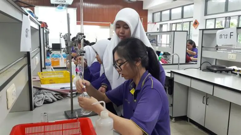มรภ.สงขลา ติว 'วิทย์-คณิต’ ร.ร.เอกชนสอนศาสนา เพิ่มผลสัมฤทธิ์ นร.ชายแดนใต้ พร้อมสอบเข้ามหา’ลัย