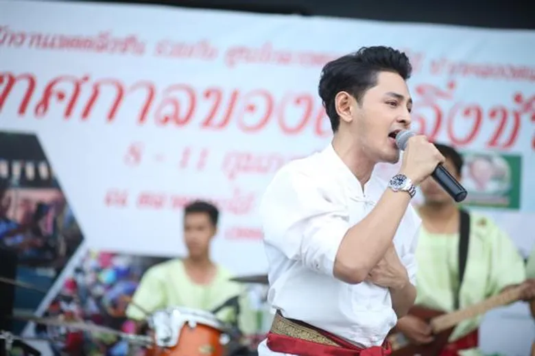 ต้อม นิรันดร์ สุดเซอร์ไพร้ส!!! ได้รับคัดเลือกร้อง “ใจร้ายเพราะใจรัก" เพลงประกอบละครพื้นบ้าน “ไกรทอง”