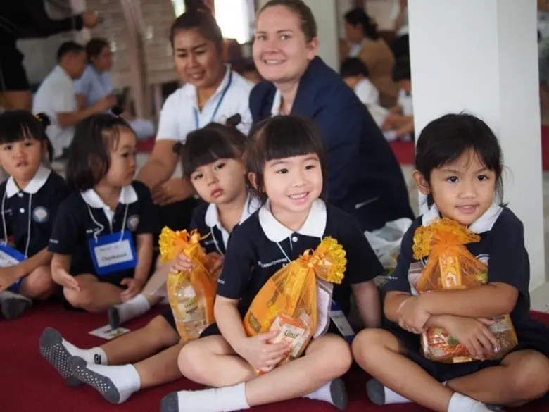 โรงเรียนไทยอินเตอร์เนชั่นแนลสกูล ร่วมรำลึ...