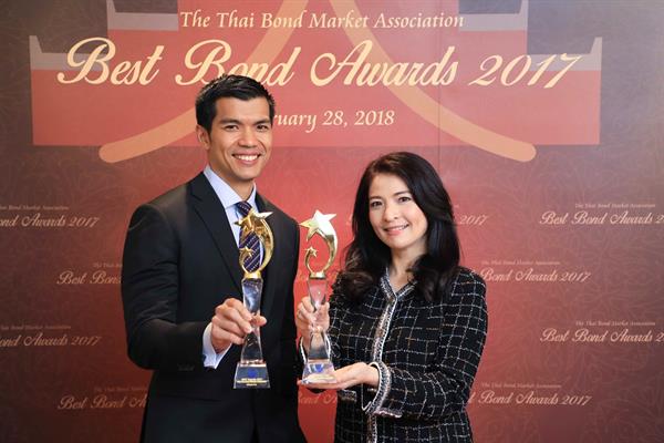 นางสาวนฤมล จิวังกูร รองกรรมการผู้จัดการให...