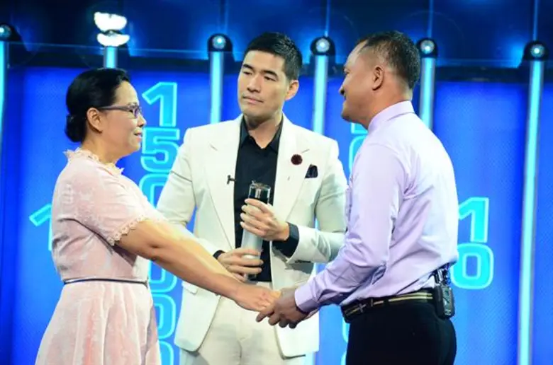 ผู้ชมทั้งสตูดิโอเอาใจช่วยกันสุดๆ กับแท็กซ...