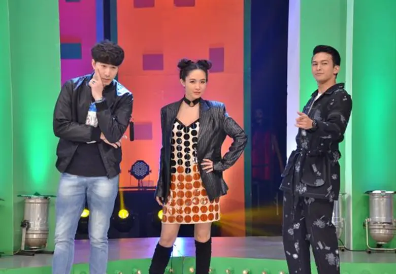 เป็นอีกคู่รักที่ควงกันไปสวีตต่างแดนตลอดๆ ...