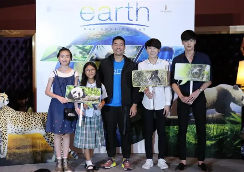 Movie Guide: “ วู้ดดี้ , น้องเรไร , น้องมาร์ค ,น้องมีน , น้องอ๊ะอาย“ สุดประทับใจ Earth: One Amazing Day เอิร์ธ 1 วัน มหัศจรรย์สัตว์โลก คิวท์สุดมหัศจรรย์หนังภาพสวยที่ควรดูในโรงภาพยนตร์