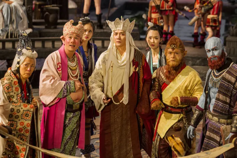 มหากาพย์ภาพยนตร์เหนือจินตนาการที่อัดแน่นด้วยความมัน...