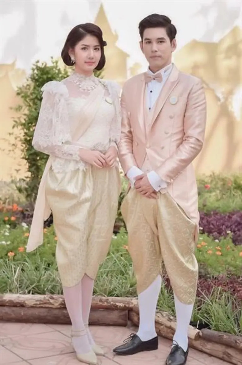 งดงาม “มิสทีน ไทยแลนด์” ร่วมงาน “อุ่นไอรัก คลายความหนาว”