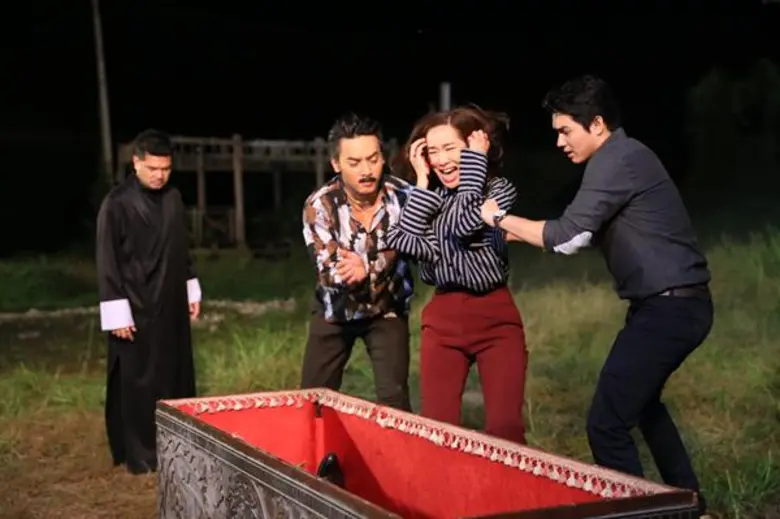ทีวีไกด์: ละคร "เงินปากผี" ตอน 13 วันจันทร์ที่ 12 มีนาคม 2561