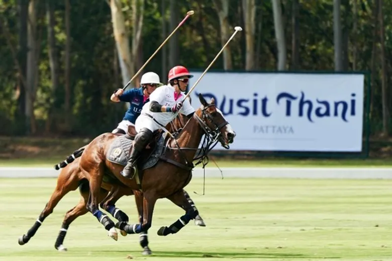โรงแรมดุสิตธานี พัทยา ร่วมสนับสนุน 'Queen’s Cup Pink Polo 2018’