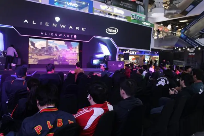 พันธุ์ทิพย์ ประตูน้ำ ตอกย้ำเบอร์ 1 ความเป็น “Gaming Hub of Thailand” จับมือธุรกิจเกมส์ชั้นนำ ทุ่มกว่างบ 50 ล้านบาท อัดกิจกรรมบูมกระแส E-Sport ตลอดปี 61
