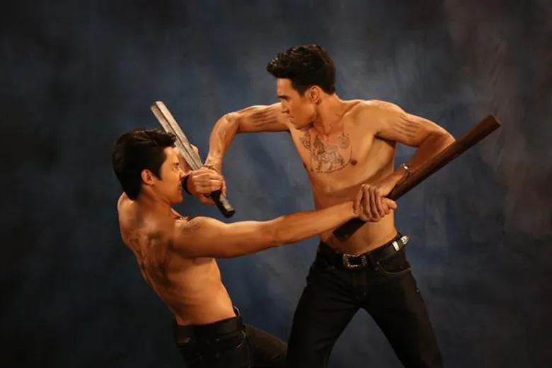 เรื่องย่อ: คมแฝก