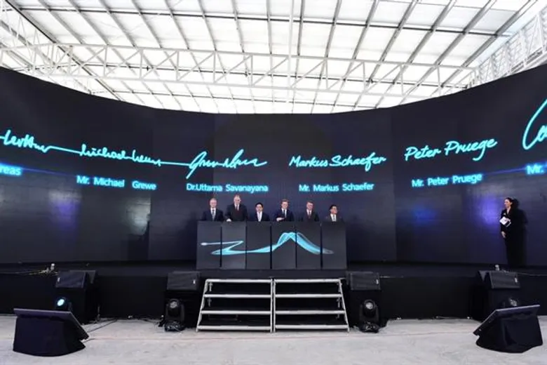 เมอร์เซเดส-เบนซ์ คาร์ ตั้งโรงงานผลิตแบตเตอรี่ในไทย มุ่งผลักดันรถยนต์ไฟฟ้าในเอเชียตะวันออกเฉียงใต้
