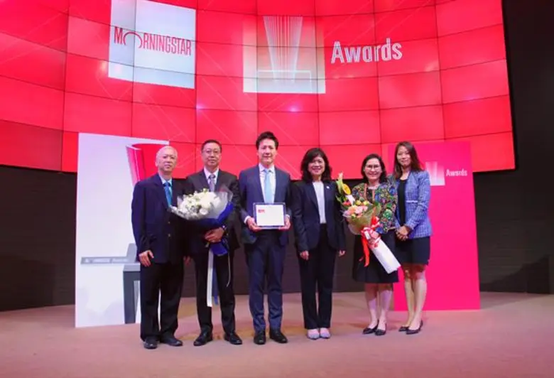 บริษัทหลักทรัพย์จัดการกองทุน วรรณ จำกัด (...