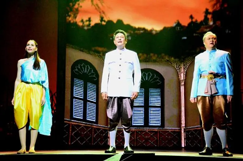 เปิดรอบปฐมทัศน์ “มิวสิคัลโชว์ Ladies Of The Stage” “นก-แหม่ม-นัท” นำทีม โชว์ฝีมือสุดประทับใจ!!