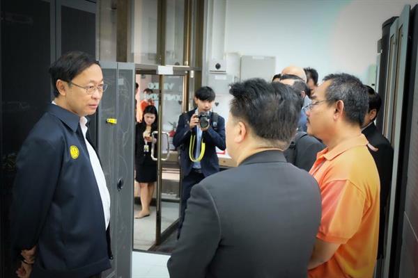 MDES วางเป้าปี 61 CAT สามารถให้บริการ Free WiFi ทั่วภูเก็ตครบ 1000 จุด พร้อมหนุนทำ ริชแบนด์ อำนวยความสะดวกให้นักท่องเที่ยวจากทั่วโลก