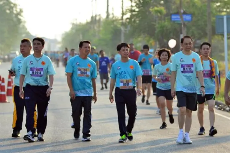 นักวิ่งร่วมใจวิ่ง CPF Sea Run 2018 สมทบทุนพัฒนาโรงพยาบาลมะเร็งชลบุรีสู่มาตรฐานโลก