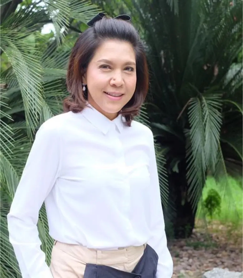 กลุ่ม "ทำด้วยใจ" นำโดยนักแสดงอารมณ์ดี ท็อ...